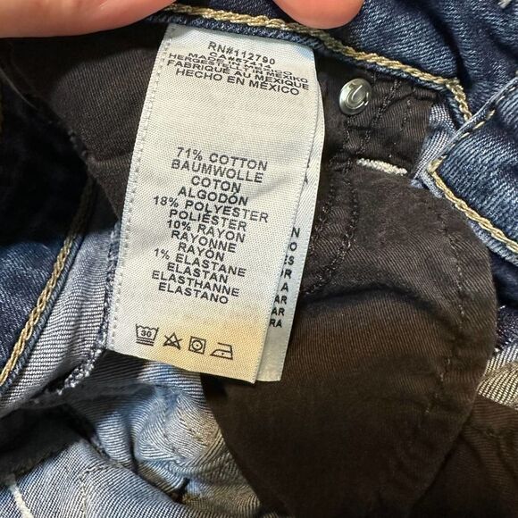 True Religion Halle Capri Distressed Jeans Size 29 - Picture 10 of 10
